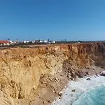 Πανσιόν Casa Dos Rebolinhos *