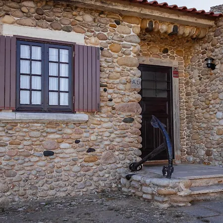 Konukevi Casa Dos Rebolinhos *