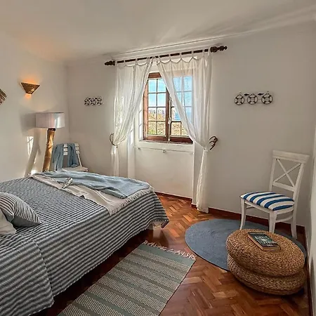 Casa Dos Rebolinhos בית הארחה סאגרש