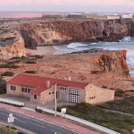 בית הארחה Casa Dos Rebolinhos סאגרש